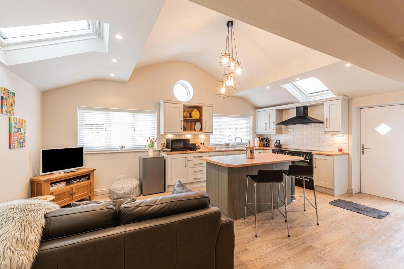 Quiet Self Contained Cottage Near Delamere Forest Cuddington  Exteriér fotografie