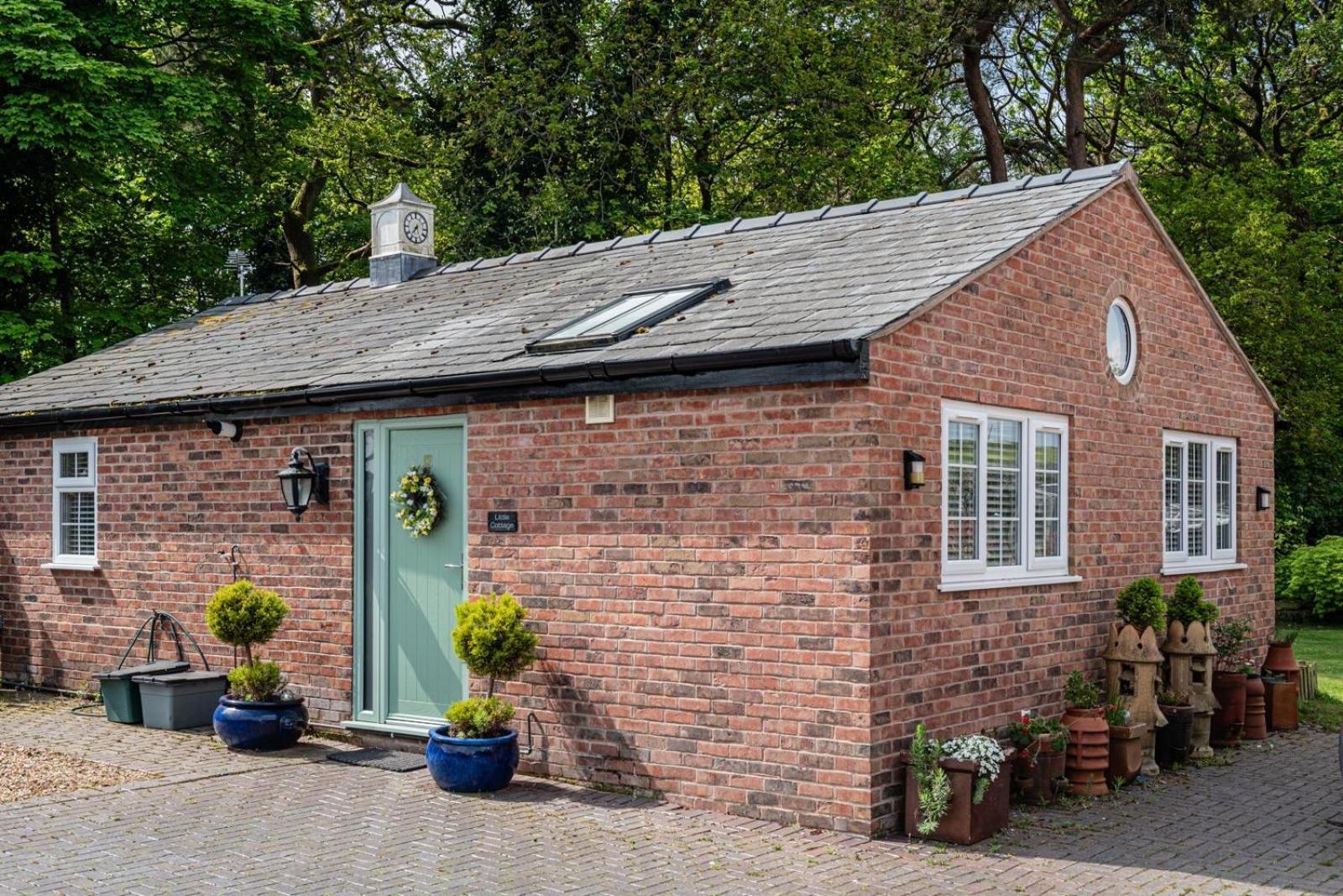 Quiet Self Contained Cottage Near Delamere Forest Cuddington  Exteriér fotografie